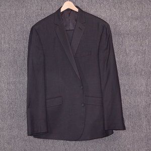 Kenneth Cole Suit 40 R ( 34 x 30 pants )